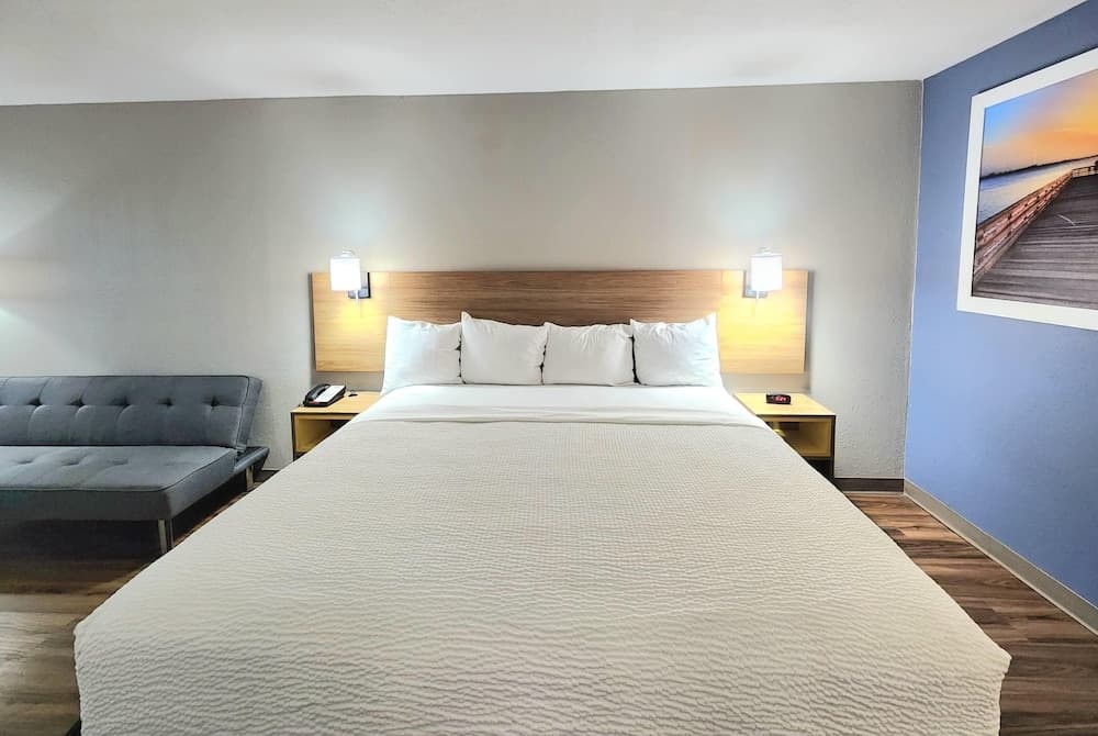 Days Inn by Wyndham Portland/Corpus Christi