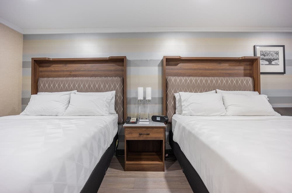 Holiday Inn Plainview-Long Island by IHG