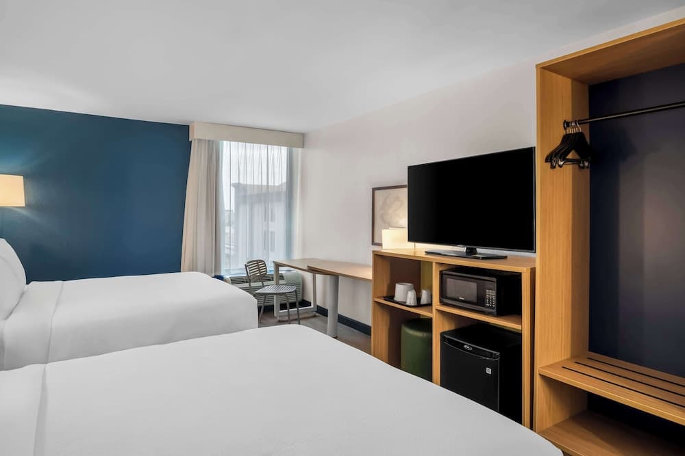 Spark by Hilton Richardson Dallas