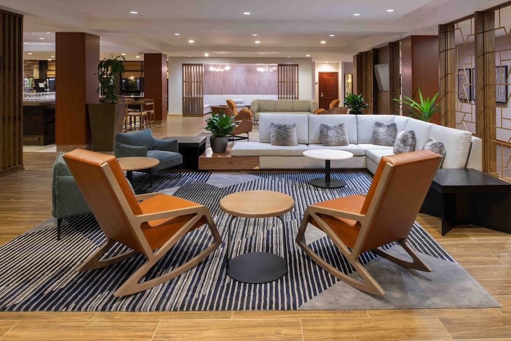 DoubleTree by Hilton San Francisco Airport