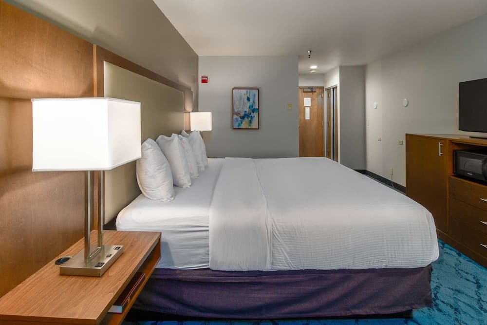 Red Lion Hotel Templin's on the River