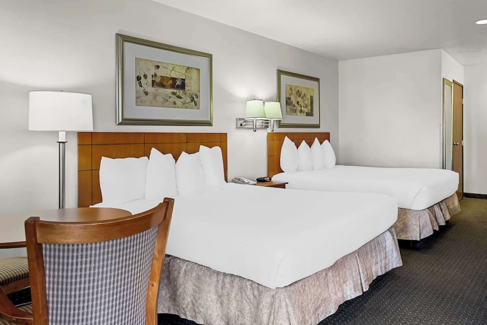 Best Western Socorro Hotel & Suites