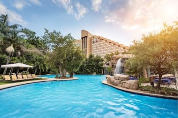 The Cascades Hotel at Sun City Resort