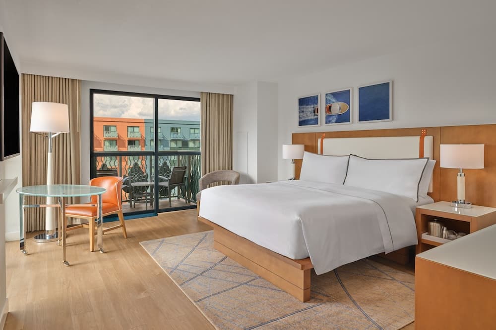 Walt Disney World Swan