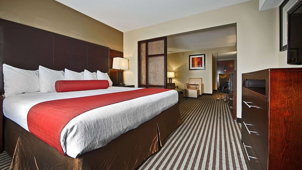 Comfort Inn & Suites Copley Akron