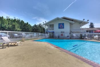 Glazed Terra-Cotta National Historic District