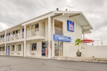 Motel 6 Portland, OR - Central