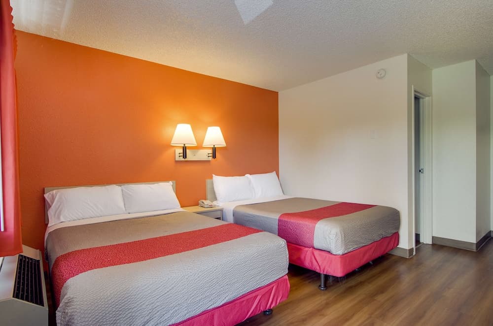 Motel 6 Tacoma, WA - Fife