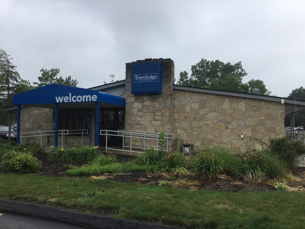 Travelodge by Wyndham Lansing