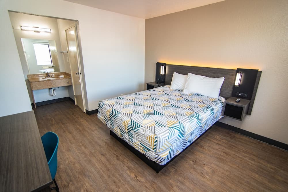 Motel 6 Ft. Pierce, FL, Fort Pierce