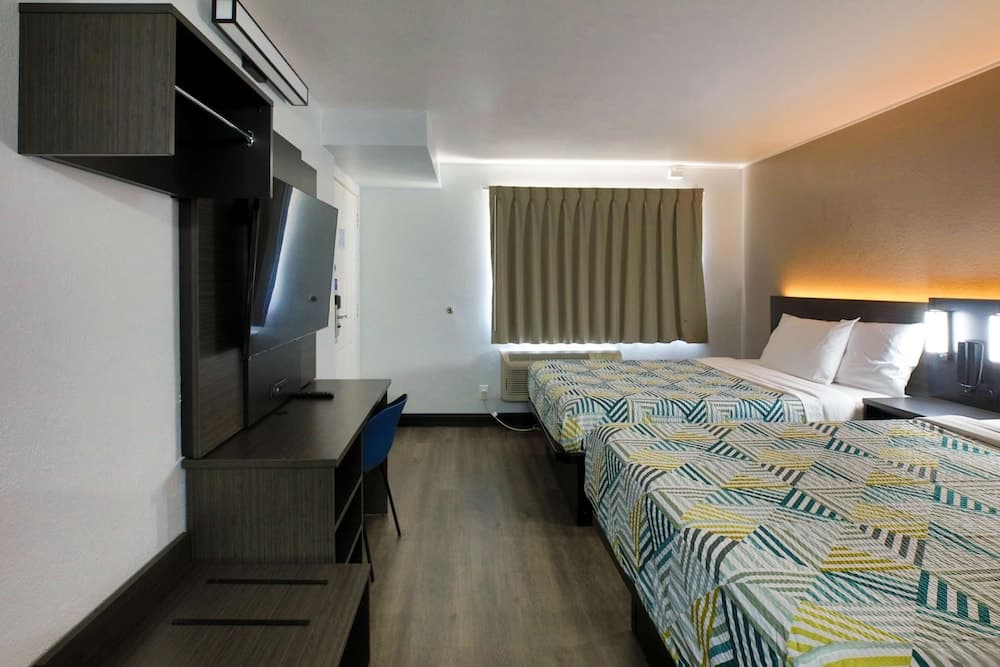 Motel 6 Sacramento, CA - Old Sacramento North