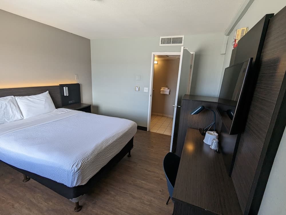 Motel 6 Kingman, AZ - Route 66 East