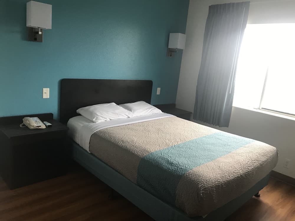 Motel 6 Caseyville, IL - Caseyville Il