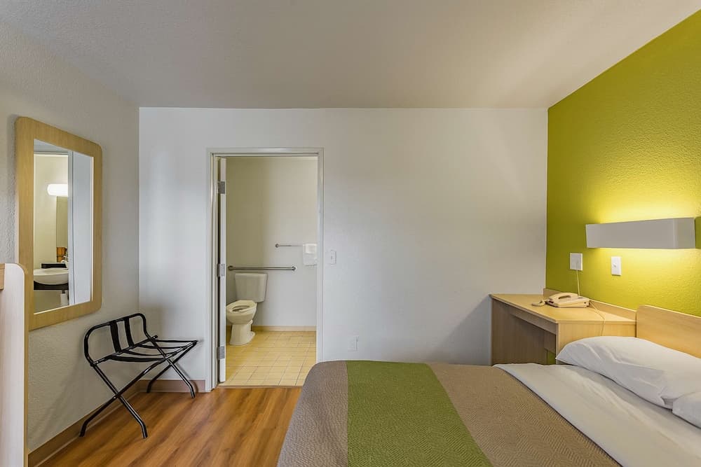 Motel 6 Billings, MT - South