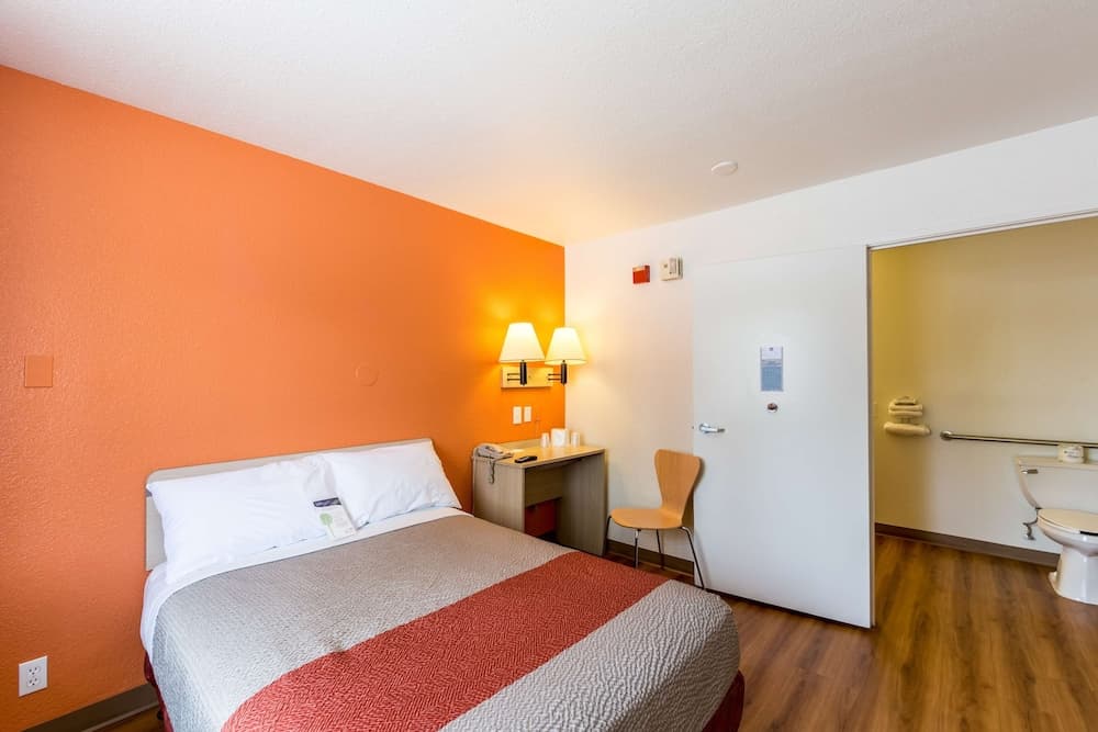 Motel 6 Klamath Falls, OR