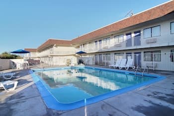 Motel 6 San Angelo, TX