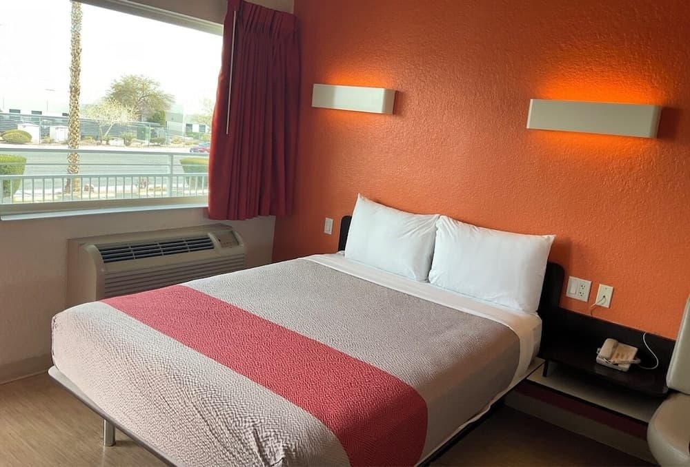 Motel 6 Fort Collins, CO