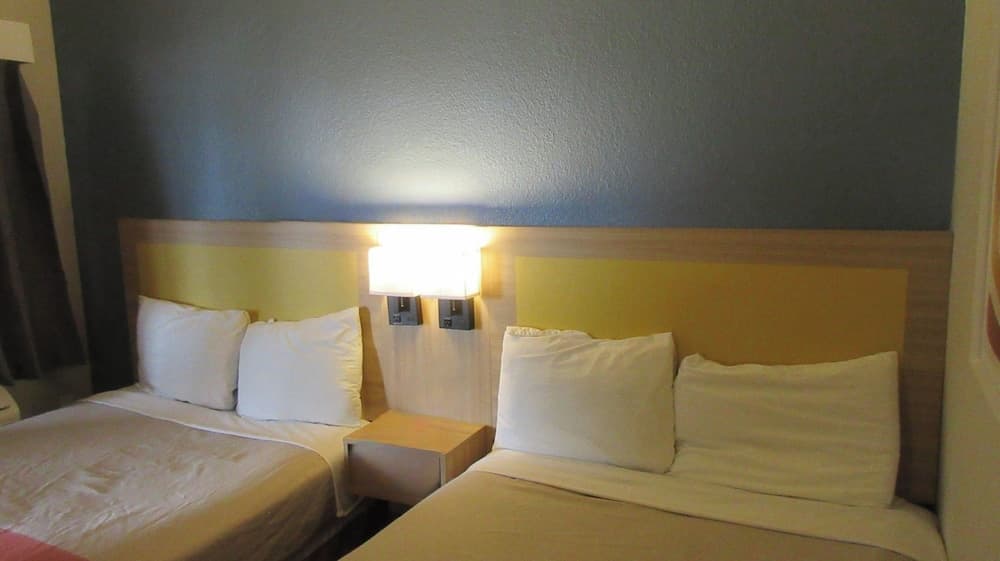 Park Inn by Radisson, Wells