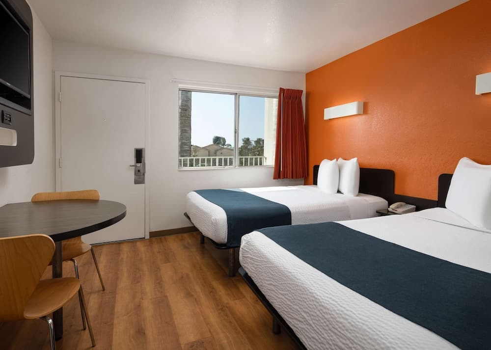 Motel 6 Carpinteria, CA - Santa Barbara - North