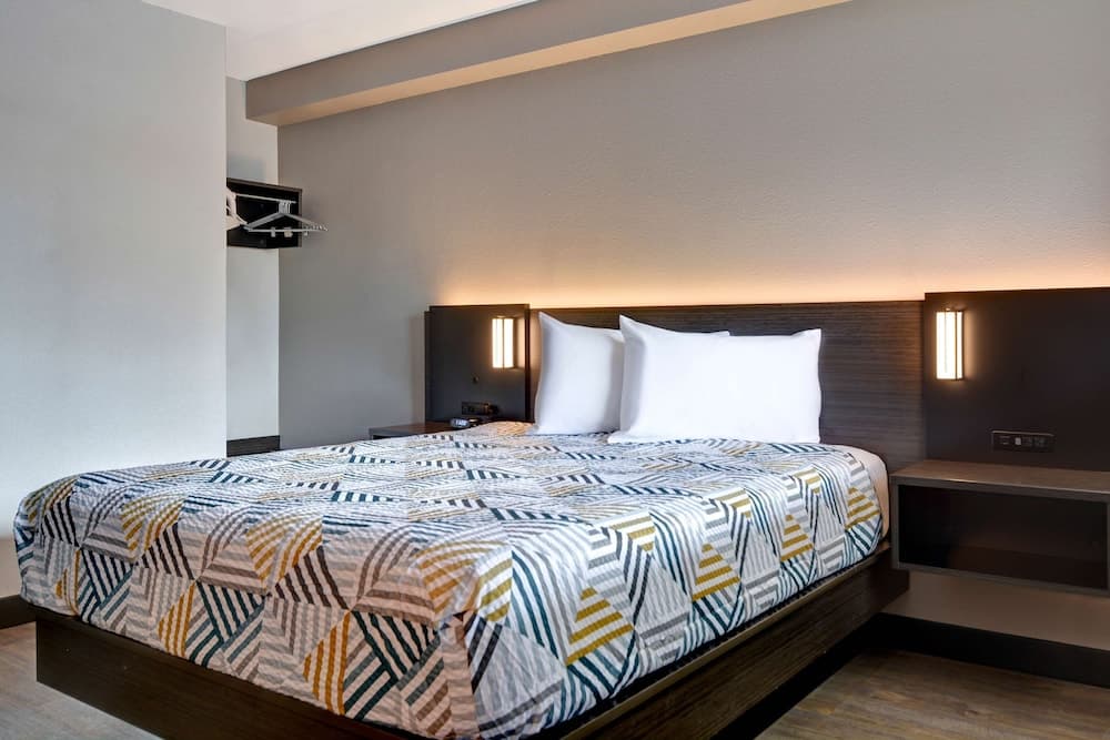 Studio 6 Jacksonville, FL - Baymeadows