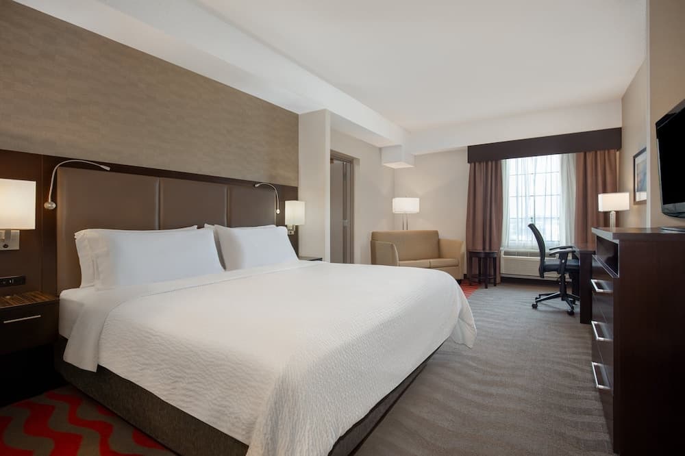 Holiday Inn Express Hotel & Suites Barrie by IHG