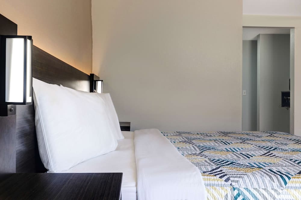 Motel 6 Shepherdsville, KY – Louisville South