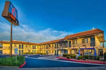 Motel 6 Vallejo, CA - Six Flags West