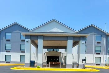 Holiday Inn Express & Suites Hiawassee, an IHG Hotel
