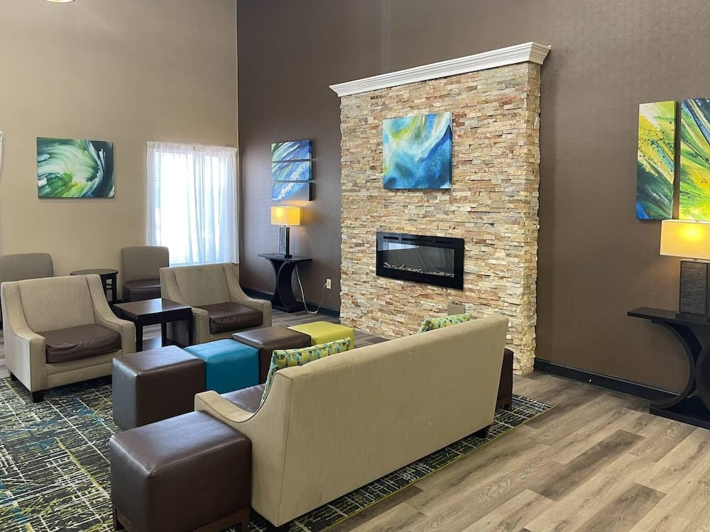 Quality Inn & Suites Lexington South