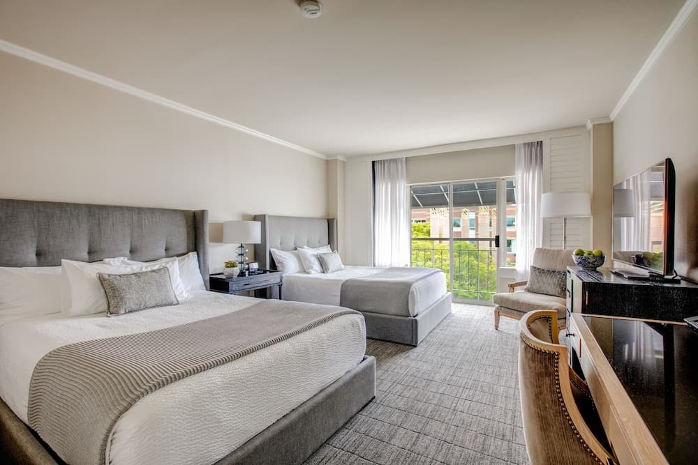 The Woodmark Hotel & Still Spa on Lake Washington