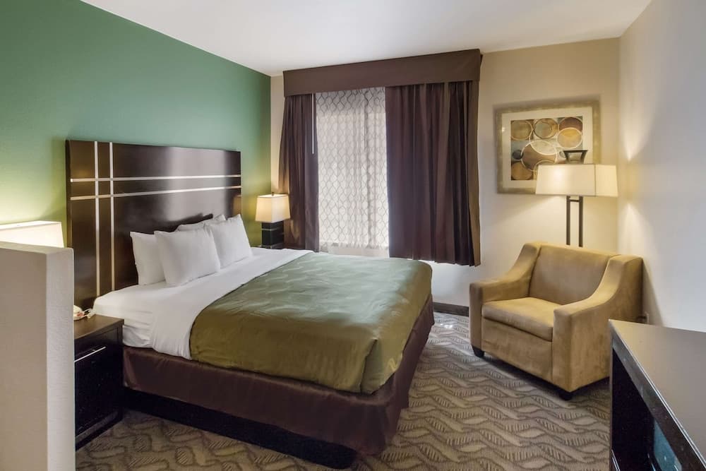 Quality Inn & Suites Salt Lake City Airport West