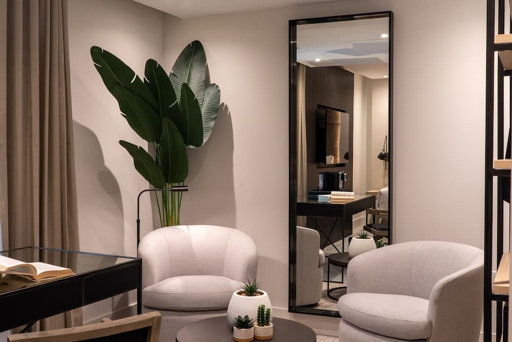 Nassau Suite South Beach - an All Suites Hotel