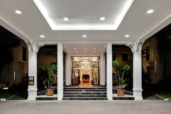 Protea Hotel by Marriott George King George