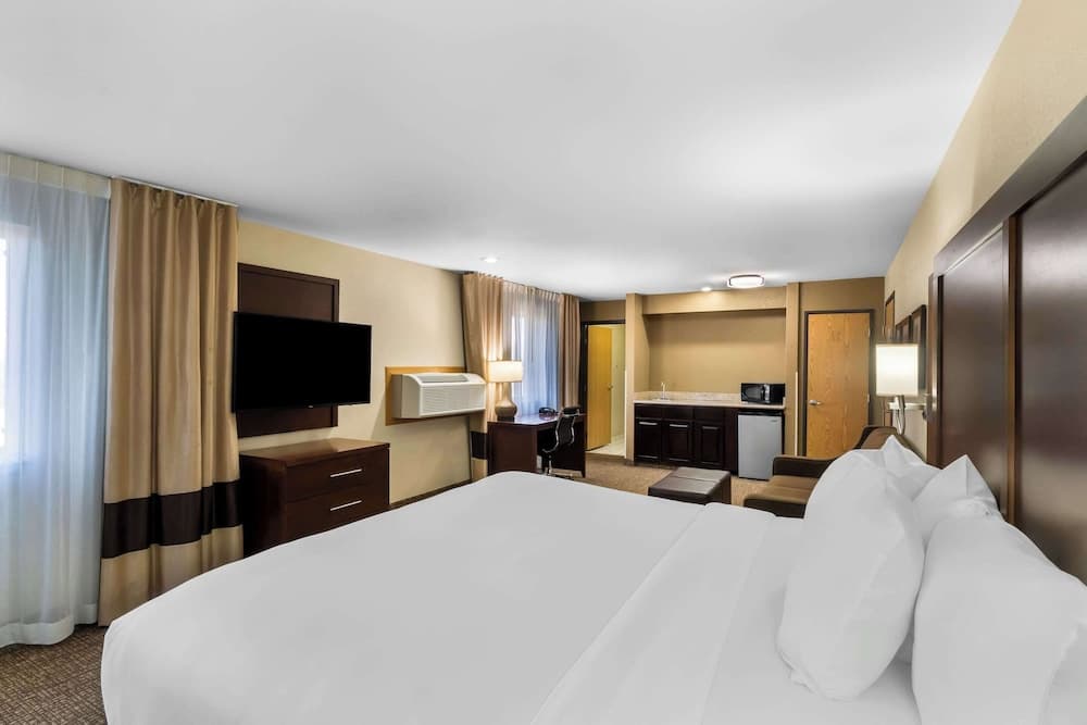 Comfort Inn & Suites Greeley