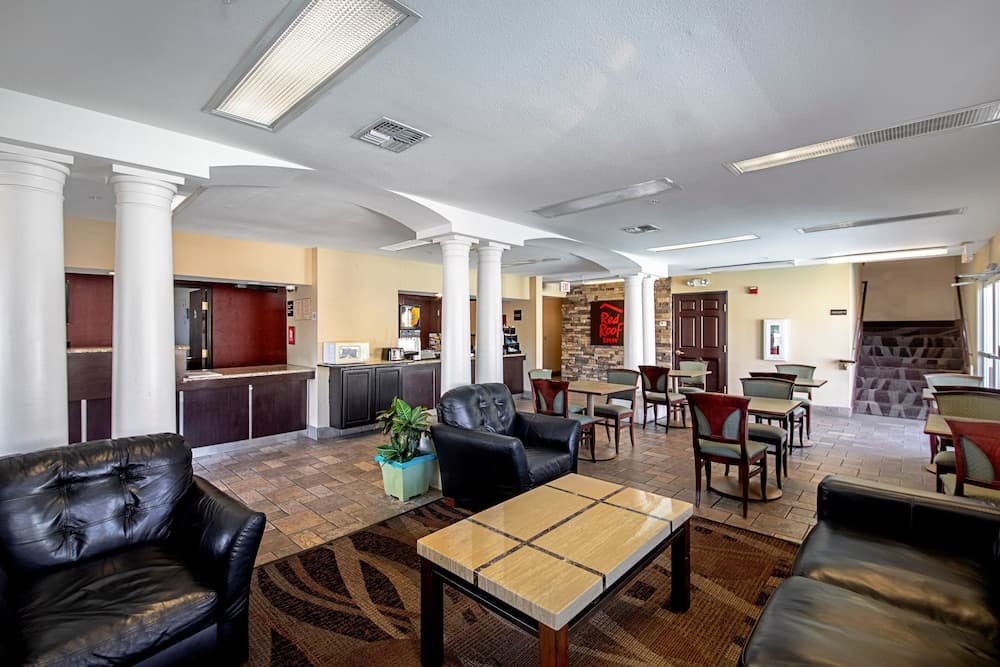 Red Roof Inn San Marcos