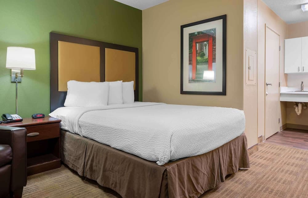 Extended Stay America Select Suites - Jacksonville - Southside
