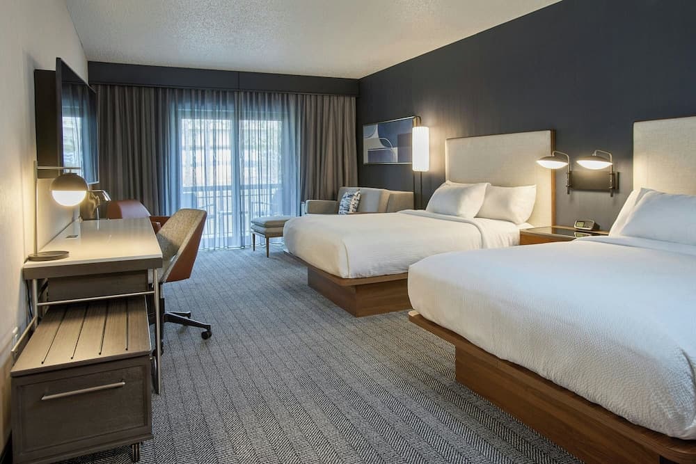 Courtyard by Marriott Wausau
