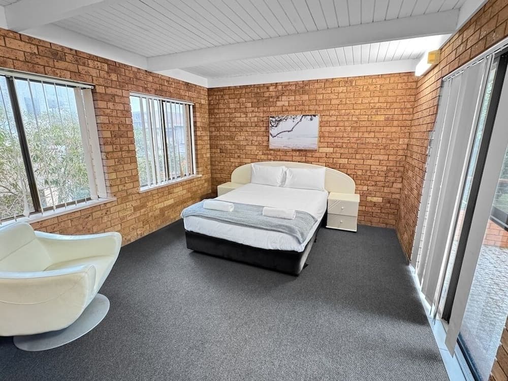 Golden Sands Motor Inn Forster