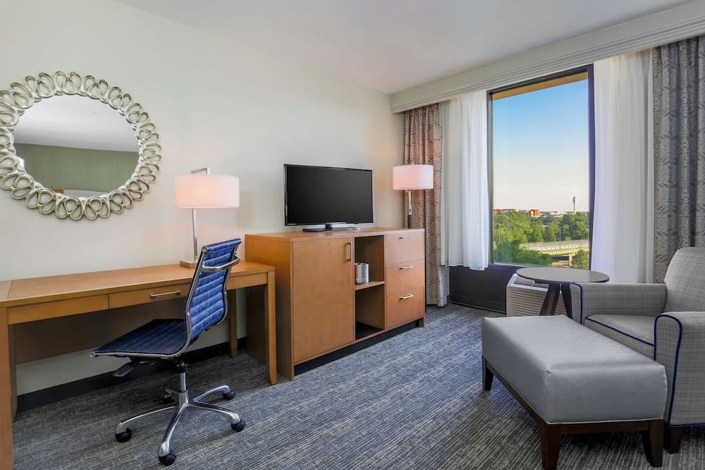 DoubleTree by Hilton Atlanta Airport