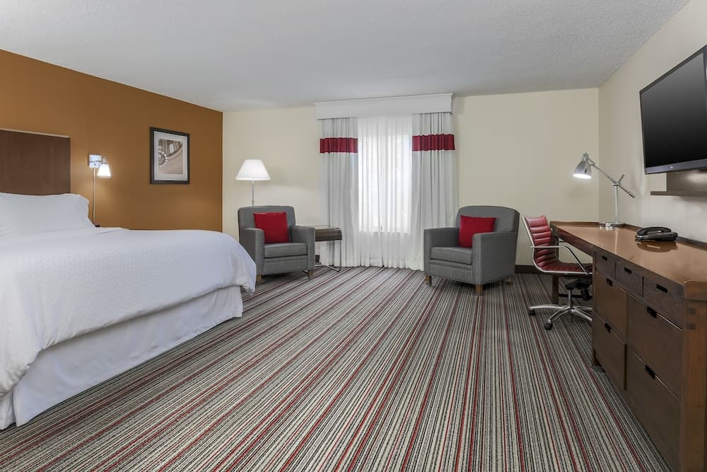 Four Points by Sheraton Bentonville