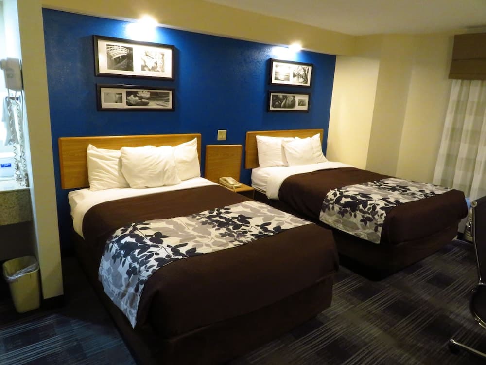 Rodeway Inn Austell Six Flags