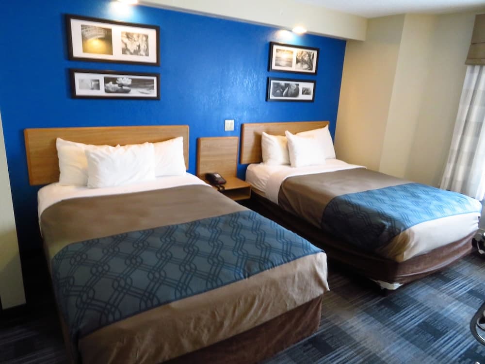 Rodeway Inn Austell Six Flags