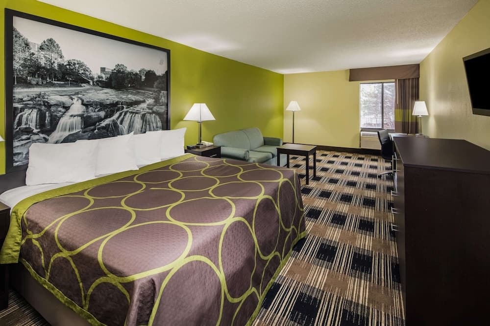 Super 8 by Wyndham Greer/Spartanburg Area