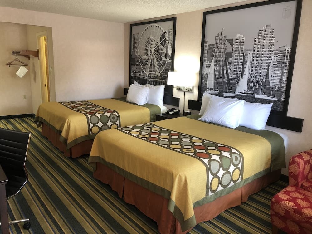 Super 8 by Wyndham Yreka