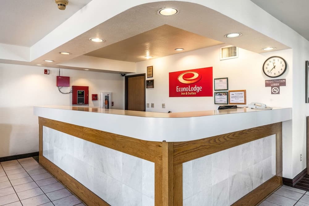Econo Lodge Inn & Suites Mckinney - Plano North