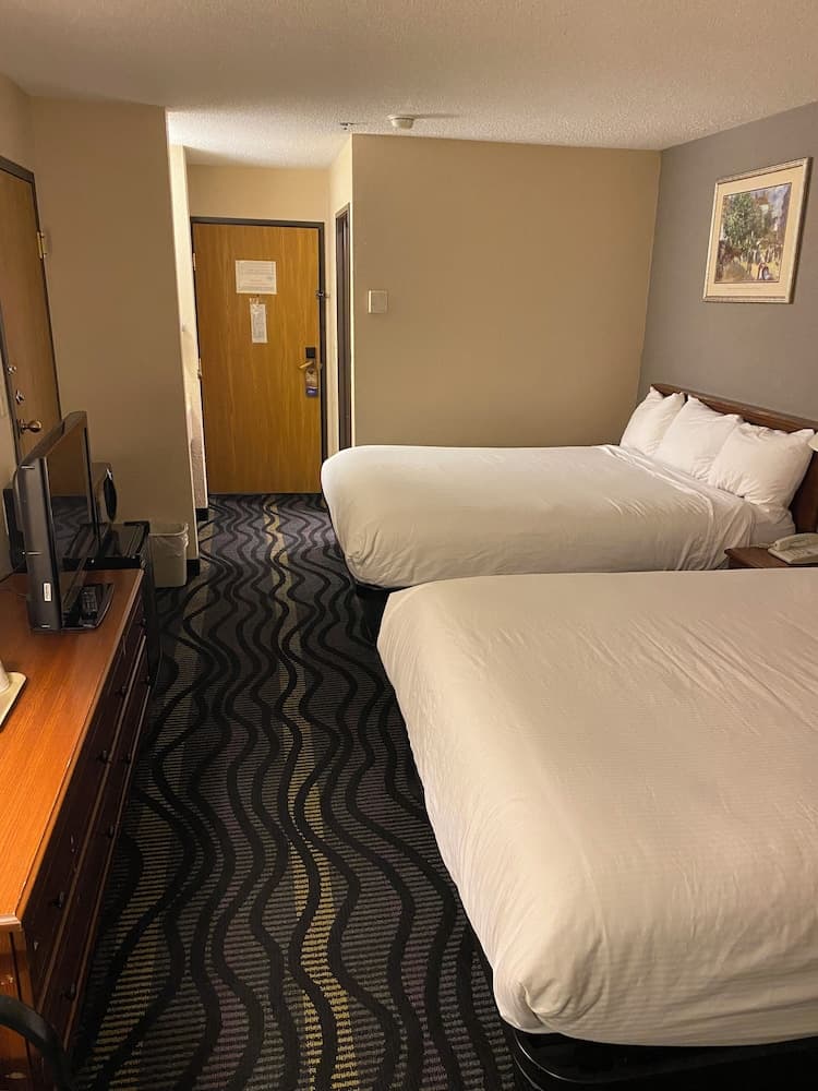 Baymont by Wyndham Logan