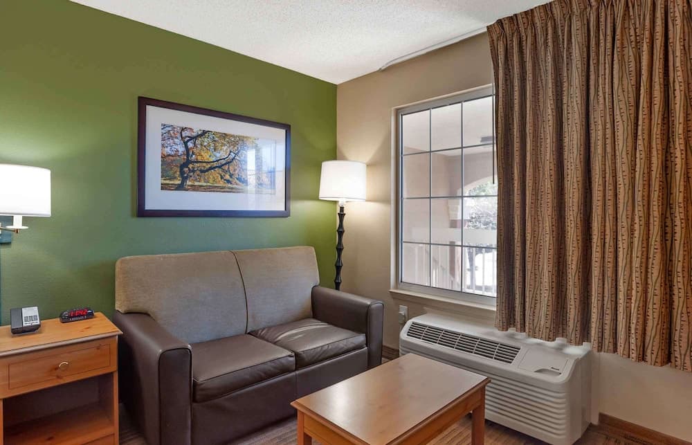 Extended Stay America San Diego - Sorrento Mesa