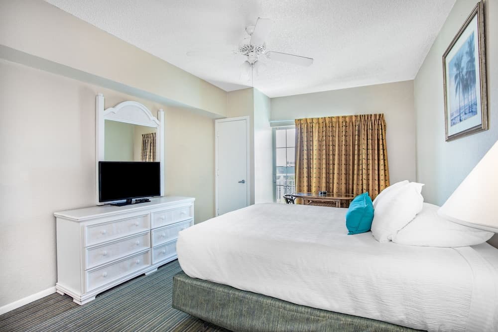 Coconut Palms Beach Resort II, an Ascend Collection Hotel