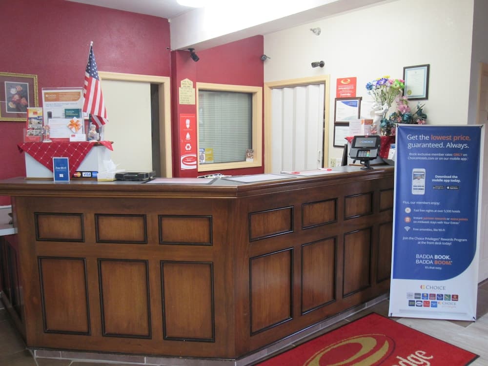 Econo Lodge Carlisle Central