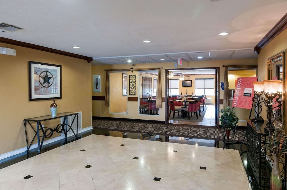 Comfort Inn North Conroe
